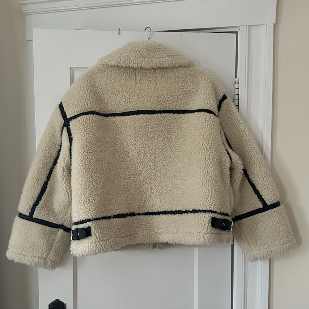 Zara faux fur biker jacket EUC large - Picture 5 of 7